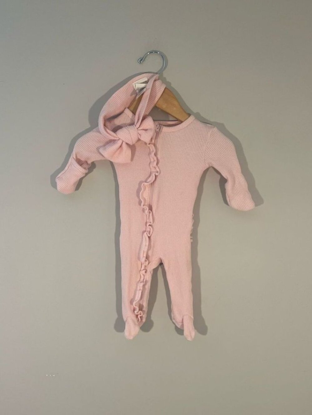 $41 ADD ON‎ Spearmintlove zip up footie bow Little Sleepies Baby Gap Caden Lane